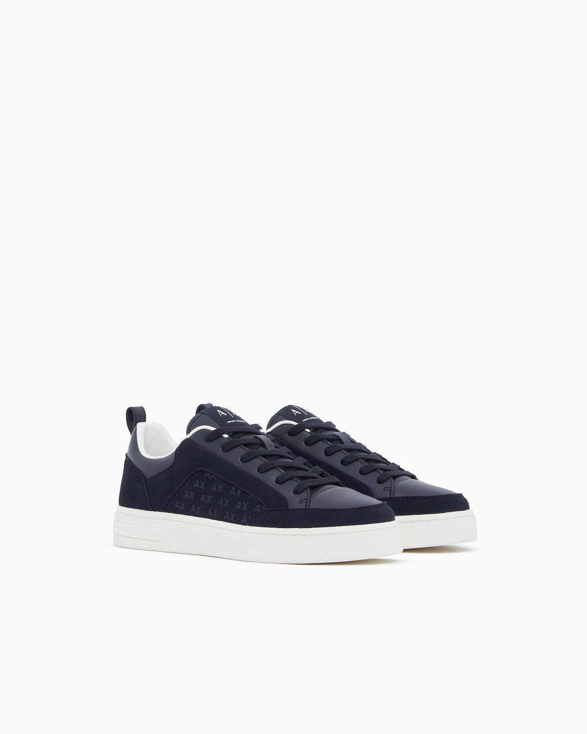 Zapatillas London de piel lisa y ante con monograma