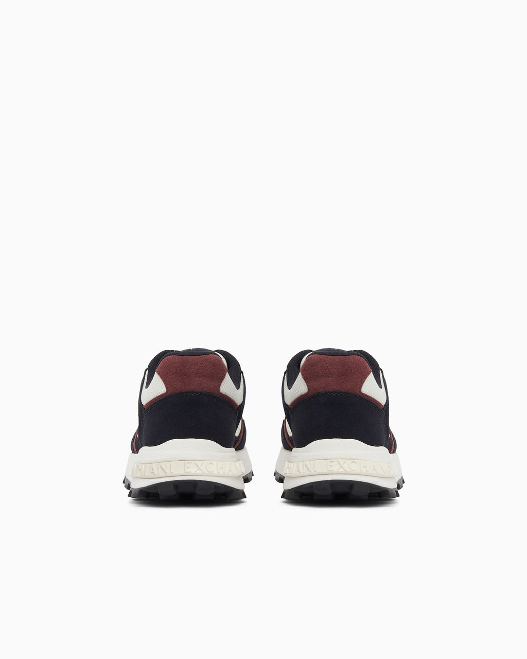 Zapatillas de ante y malla con logotipo y suela de goma