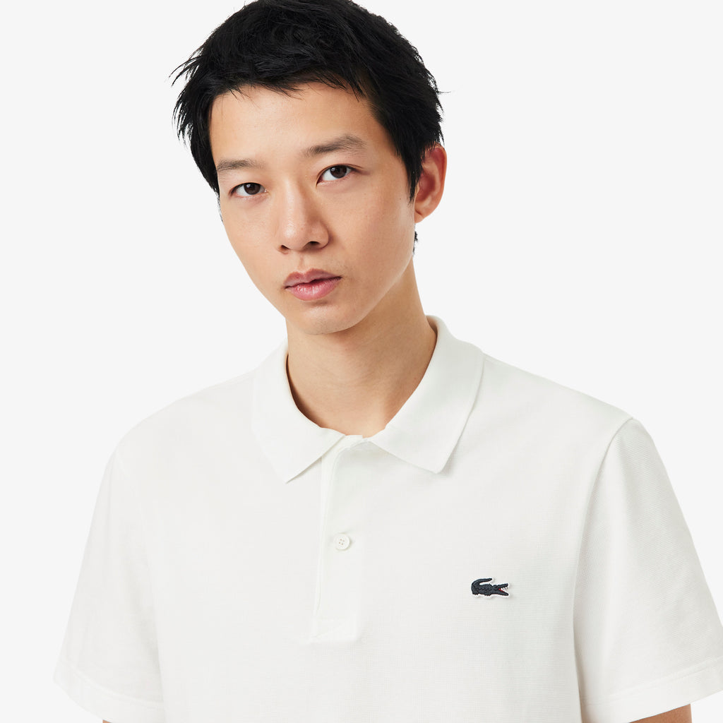 Polo de corte regular de algodón blanco